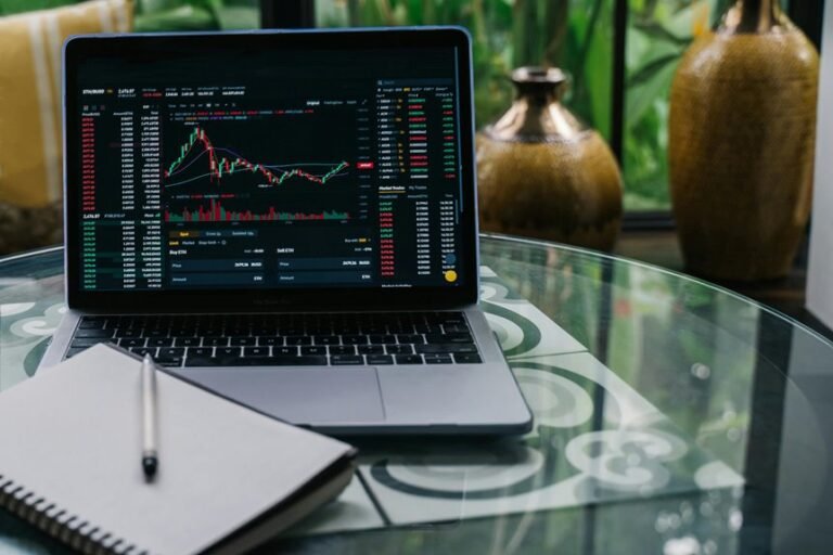 investing strategies for technology